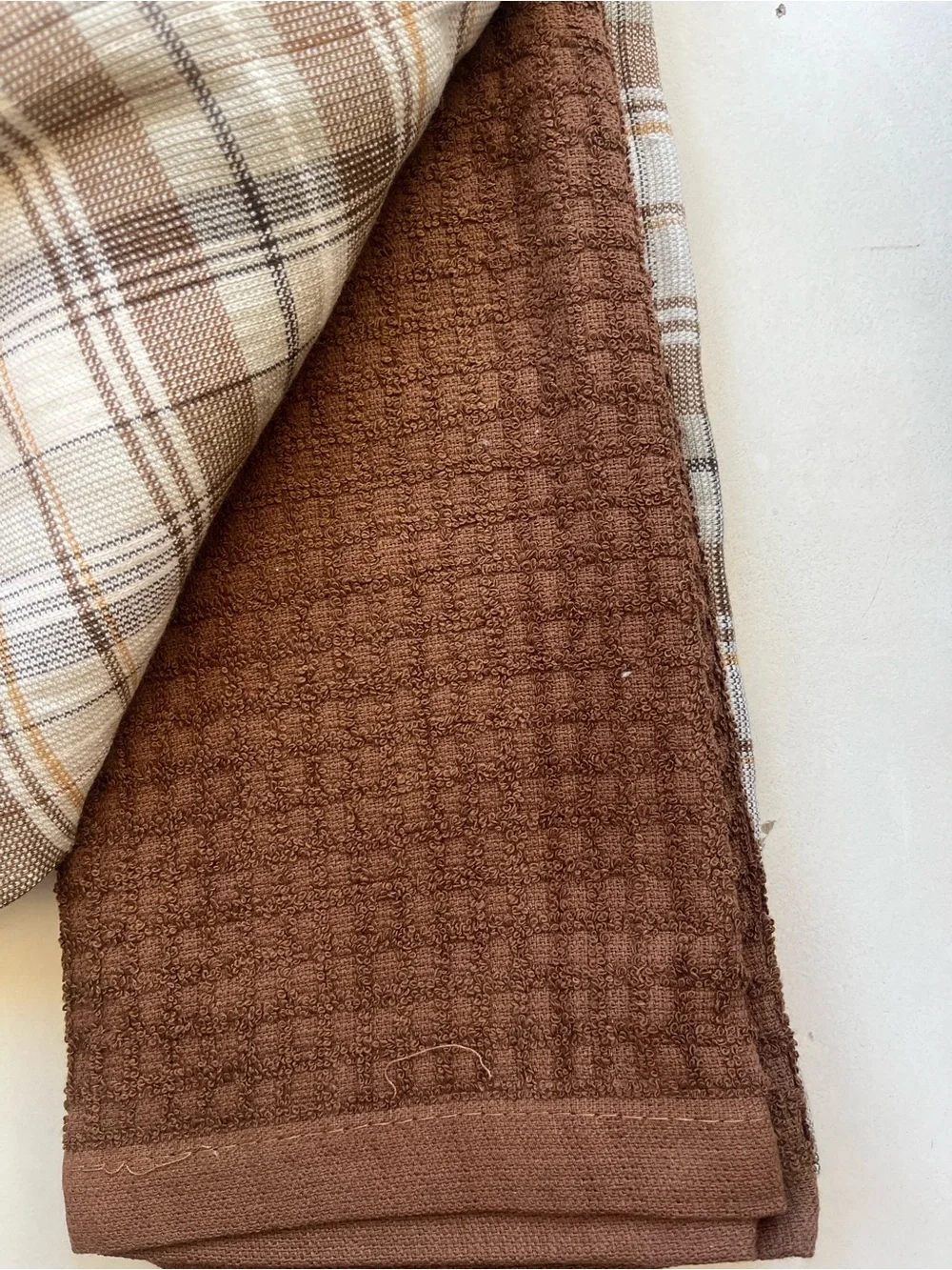 Envogue Football Brown and White Plaid 'Game Day' Cotton Kitchen Towel -Set of 3